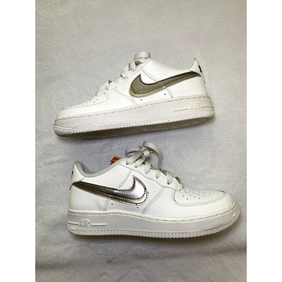 NIKE (GS) AIR FORCE 1 LV8 Sz 5Y - Picture 6 of 8